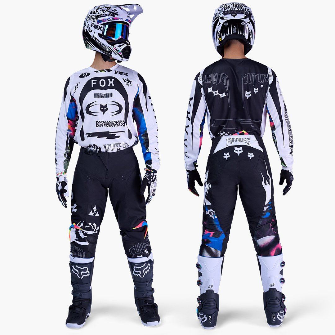 180 Cosmo — White/Black